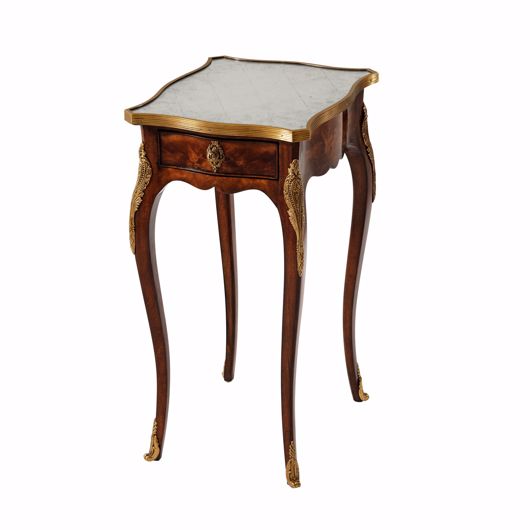Picture of 18TH CENTURY STYLE ACCENT TABLE